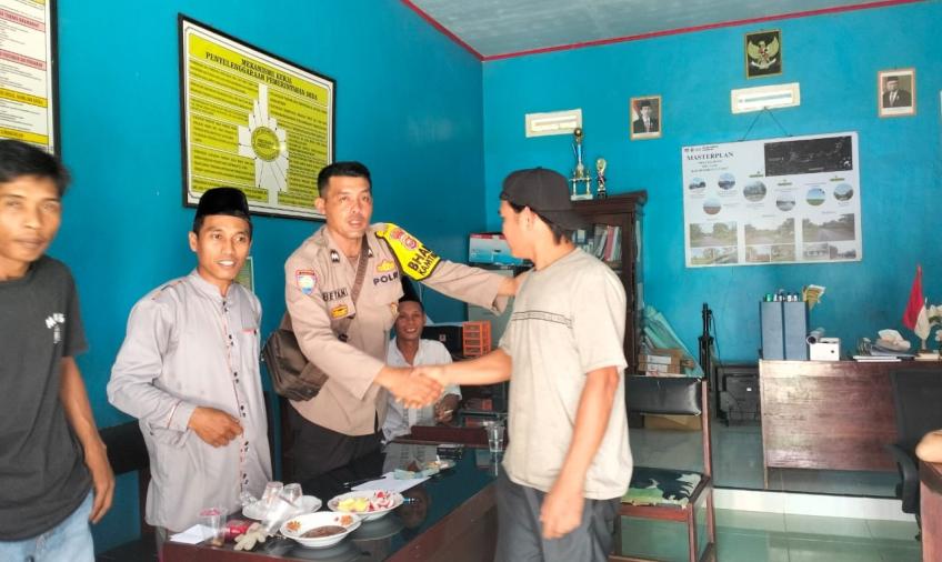 Problem Solving, Polsek Lais Mediasi Permasalahan Sapi Masuk Kebun Warga
