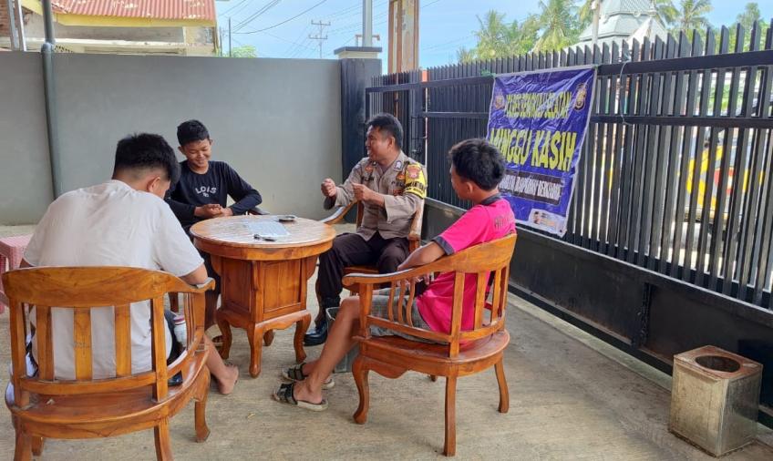 Hadapi Keluhan Secara Langsung Bhabin Polri dengan Warga Binaannya, Polsek Manna Adakan Minggu Kasih 