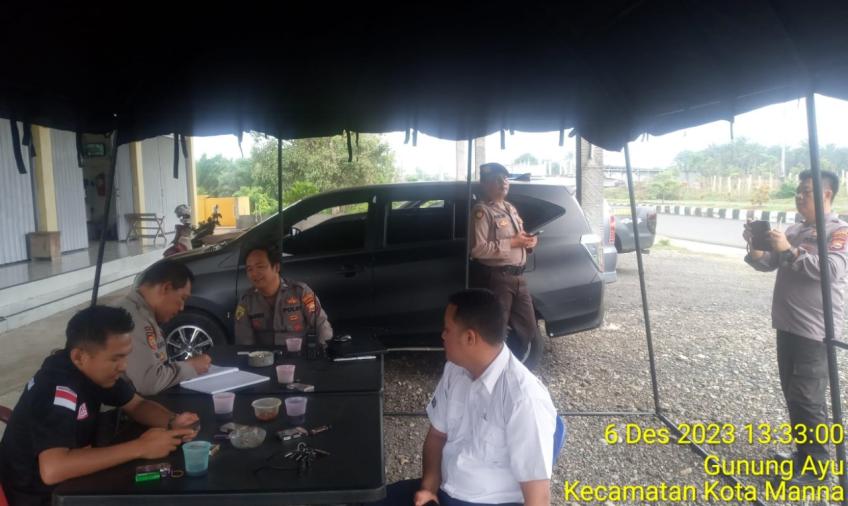 Patroli, Polres BS Wujudkan Kamtibmas yang Kondusif di Seputaran Kantor Penyelenggara Pemilu 2024