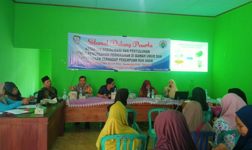 Bhabinkamtibmas Polsek Sukaraja Menghadiri Sosialisasi dan Penyuluhan Tentang Pencegahan Pernikahan di Bawah Umur dan Kekerasan Terhadap Perempuan dan Anak