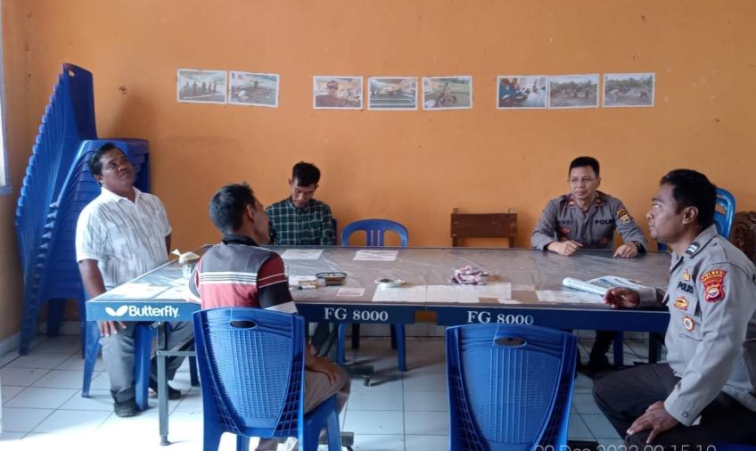 Cipkon Kamtibmas yang Kondusif Jelang Pemilu, Polsek Pino Sambangi PPK dan Panwascam Pino