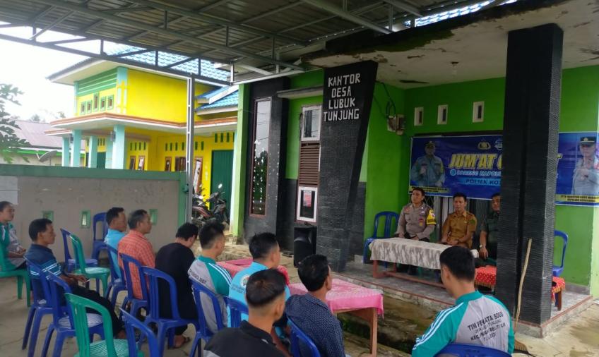 Gelar Jumat Curhat, Kapolsek Kotapadang Tampung Aspirasi Masyarakat