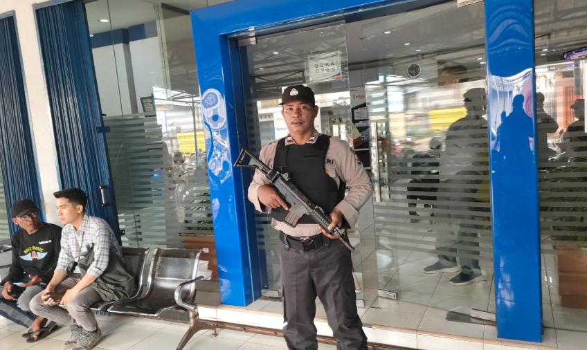 Bentuk Pelayanan Polri dalam Pengamanan Bank BRI, Guna Tingkatkan Keamanan dan Kenyamanan Nasabah