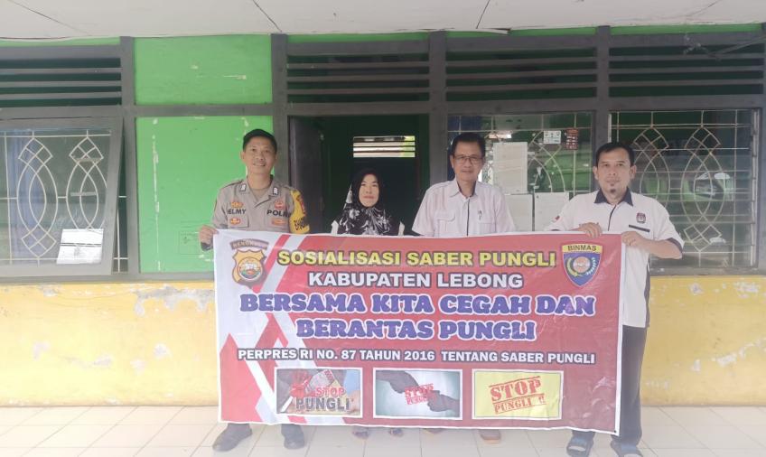 Cegah Pungli, Polsek Lebong Tengah Sosialisasi Saber Pungli di Kantor Lurah Embong Panjang