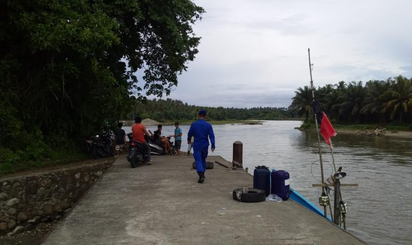 Opersai Mantap Brata, Sat Polairud Polres BS Patroli  Pantai Pasar Bawah