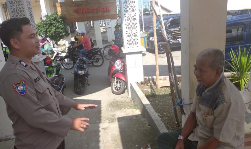 Wujudkan Masa Kampanye Pemilu Serentak Tahun 2024 yang Kondusif, Bhabinkamtibmas Polsek Kota Manna Gencar Melakukan Sambang Dialogis