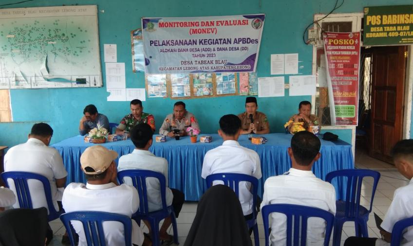 Kapolsek Lebong Atas Hadiri Monev Pelaksanaan APBDes DD dan ADD di Desa Tabeak Blau