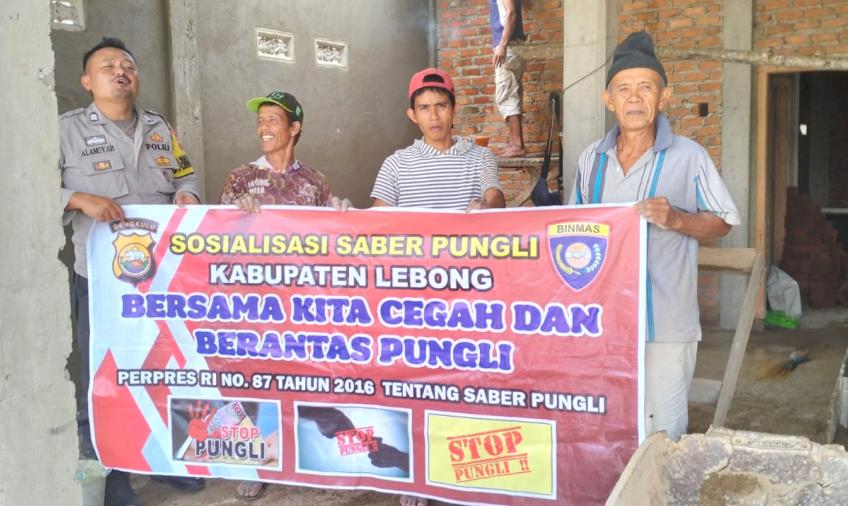 Cegah Pungli, Polsek Lebong Tengah Sosialisasi Saber Pungli di Desa Tanjung Bunga I