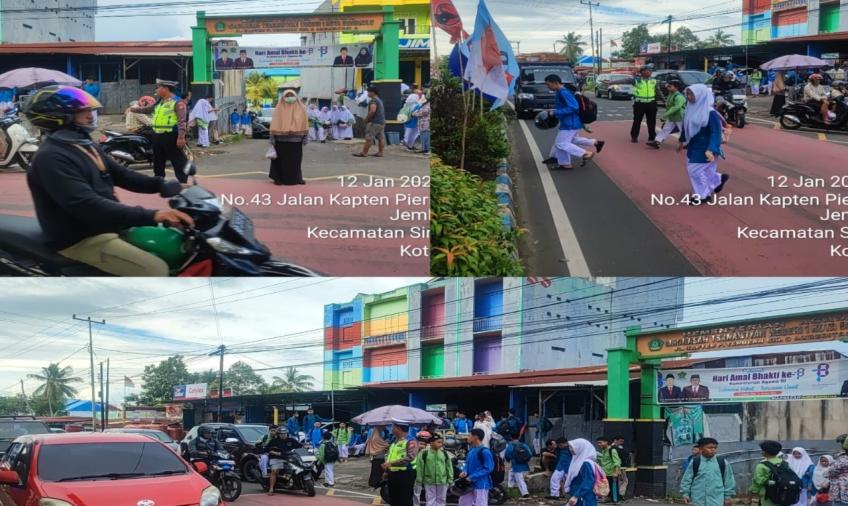 Sat Lantas Polresta Bengkulu Gatur Lalin Sore Hari di MTS N 1 Kota Bengkulu