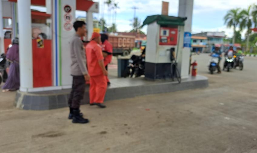 Pastikan BBM Aman, Polsek Manna  Patroli dan Monitoring  di SPBU 