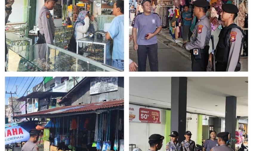 Sambangi Pedagang dan Pemilik Toko, Personel Sat Samapta Sampaikan Pesan Kamtibmas