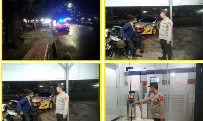 Gelar Patroli Dialogis, Personel Polsek Kampung Melayu Sampaikan Imbauan Kamtibmas 