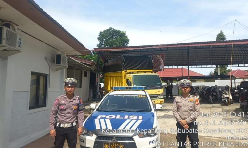 Pastikan Perpindahan Logistik Pemilu Aman, Polres Kepahiang Amankan dan Kawal Perpindahan Logitik Pemilu