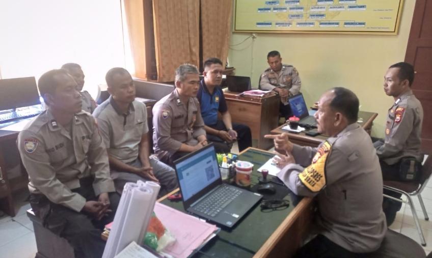 Kabag SDM Polres Seluma Sampaiakan Arahan Sosialisasi Penerimaan Anggota Polri kepada Kanit Binmas Polsek Jajaran 