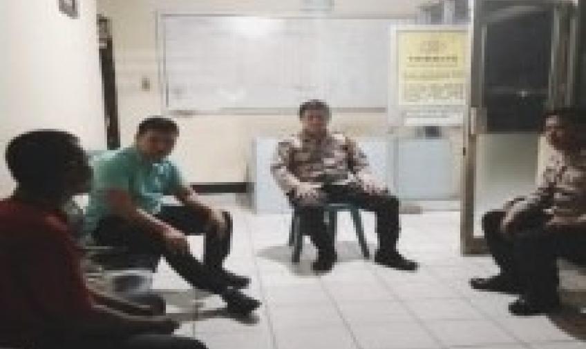 Polsek KSKP Pulau Baai Datangi Kapal dan Lakukan Pencarian Korban Laka Tenggelam 