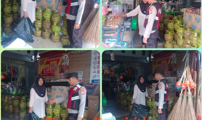 Pantau Stok dan Harga Sembako dan Elpiji, Bhabinkamtibmas Sambang ke Pertokoan Pasar Pino 
