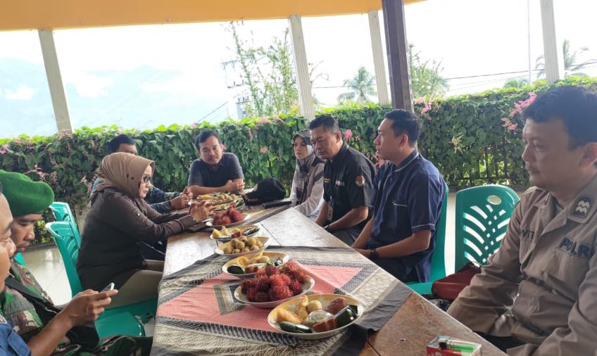 Polsek Lebong Utara Hadiri Rakor Persiapan Pemungutan Suara Pemilu 2024 di PPK Lebong Utara