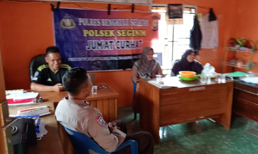 Mendengar Keluhan Warga Binaan Secara Langsung, Polsek Seginim Gelar Jumat Curhat di Desa Darat Sawah