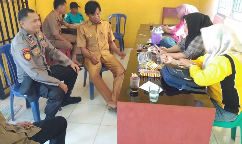 Patroli Dialogis Personel Polsek SelumaPesankan Warga Jaga Sitkamtibmas Tetap Kondusif Jelang Pemilu
