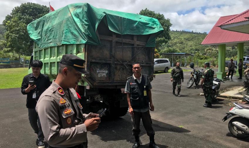 Polsek Rimbo Pengadang Kawal Pendistribusian Logistik Pemilu ke PPS
