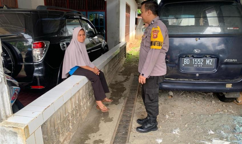 Bhabinkamtibmas Polsek Pino Sambang Dialogis
