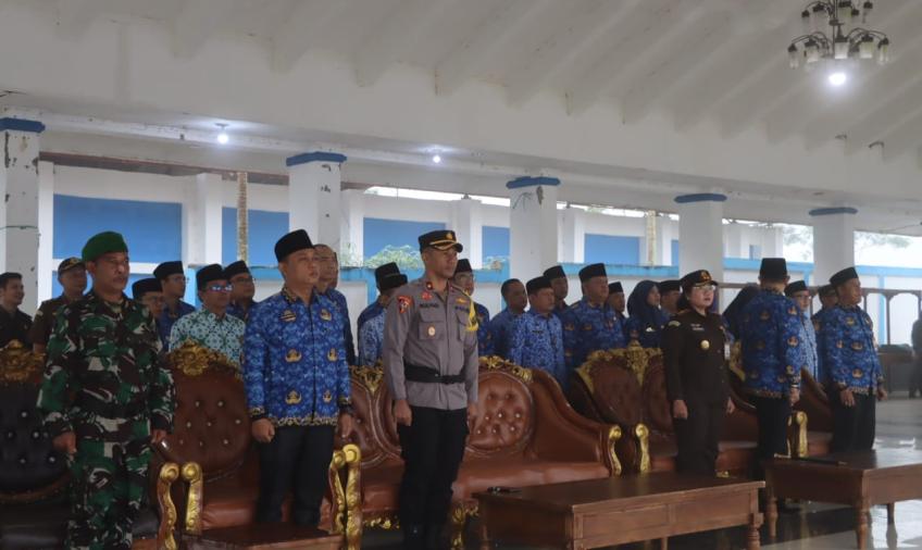 Wakapolres Lebong Hadiri Upacara Bulanan Gabungan