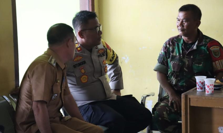 Kapolres Bersama PJU Polres BS Pantau Rapat Pleno Rekapitulasi Penghitungan Suara di PPK Pino Raya 