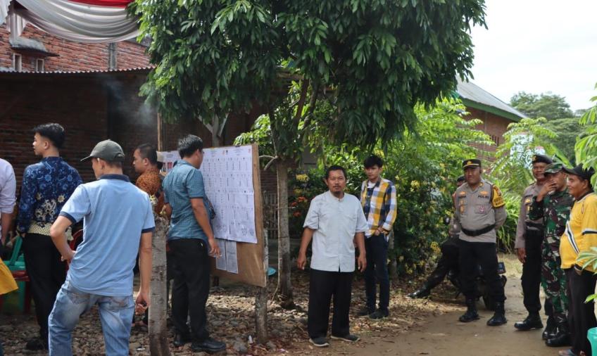 Polres Seluma Lakukan Pengamanan PSU di TPS 5 Kelurahan Napal 