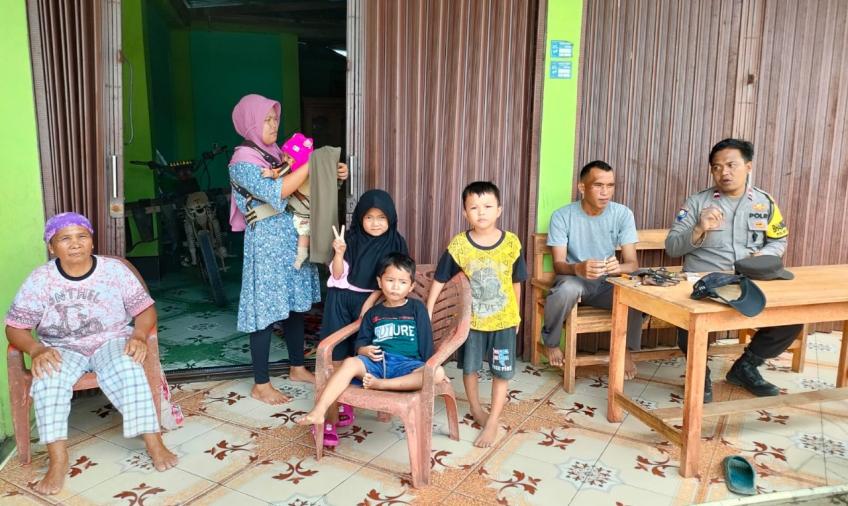 Bhabinkamtibmas Imbau Warga Untuk Mewujudkan Situasi Kamtibmas yang Kondusif