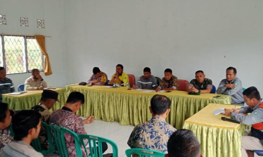 Bhabinkamtibmas Polsek Lebong Utara Hadiri Sosialisasi Holing PT Jambi Resources