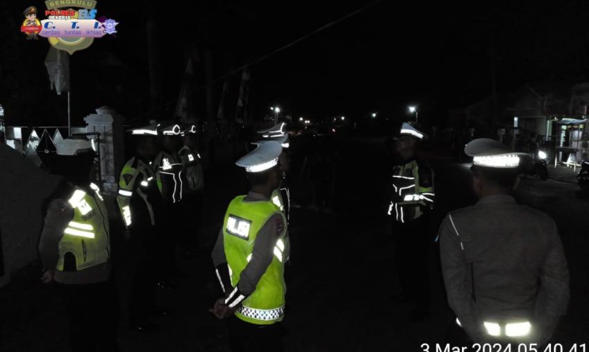 Sat Lantas Polres BS, Patroli Blue Light Cegah Aksi Balap Liar 