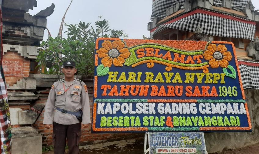 Personel Polsek Gading Cempaka Lakasankan Pengamanan Perayaan Hari Nyepi Tahun Baru Saka 1646 H