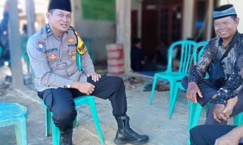 Bhabinkamtibmas Polsek Kota Manna Sampaiakn Imbauan Kepada Warga di Kelurahan Kota Medan 