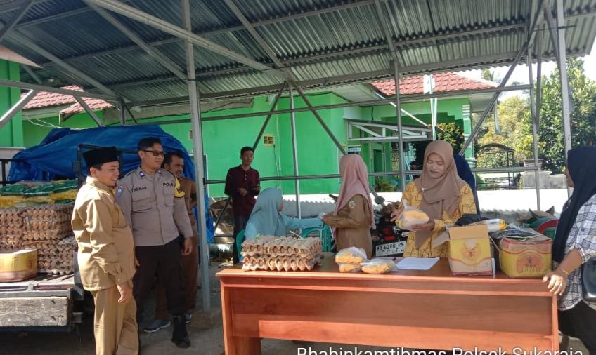 Jaga Kamtibmas Kondusif, Bhabinkamtibmas Polsek Sukaraja Laksanakan Sambang dengan Warga Desa Bukit Peninjau II 