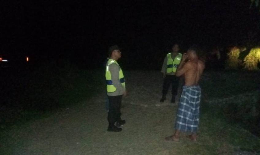 Patroli, Polsek Sukaraja Sambang Kegiatan Masyarakat Sampaikan Imbauan Kamtibmas