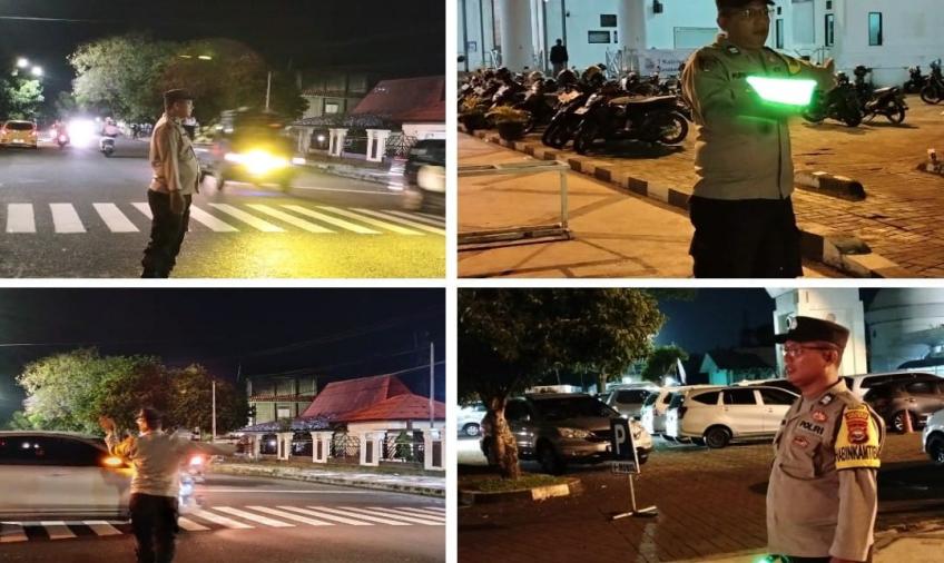 Ciptakan Keamanan di Seputaran Masjid, Polsek Ratu Samban Patroli Pengamanan Shalat Tarawih 
