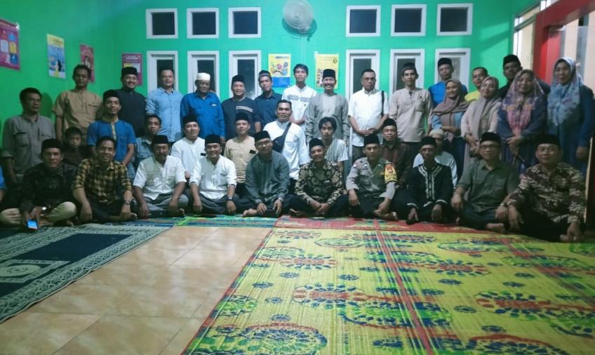 Bhabinkamtibmas Polsek Sukaraja Silaturahmi dan Buka Bersama PABPDSI Kecamatan Sukaraja 