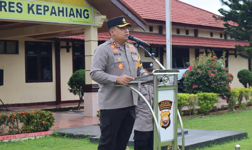 Apel Pagi, Kapolres Berikan Penekanan Kepada Personel