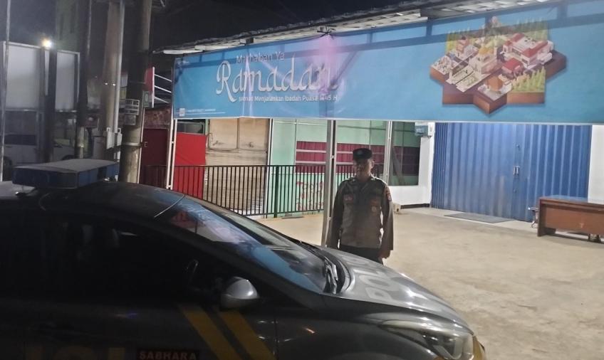Patroli Keliling di Seputaran Pelabuhan, Personel Polsek KSKP Pulau Baai Cek Tempat Rawan 