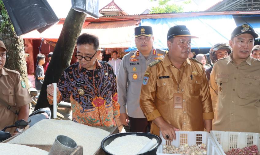Kapolres Kepahiang Sidak Pasar Jelang Hari Raya Idul Fitri 