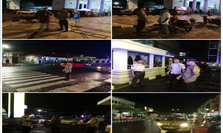 Berikan Pengamanan, Personel Polsek Ratu Samban Patroli Keliling Sambangi Obvit dan Pemukiman Warga 