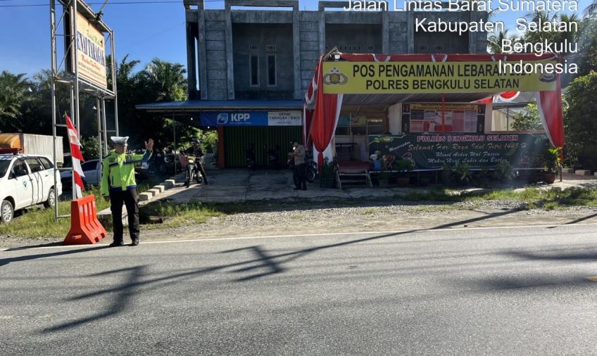 Pospam Bungamas Lakukan Turlalin Pemudik Yang Melintas