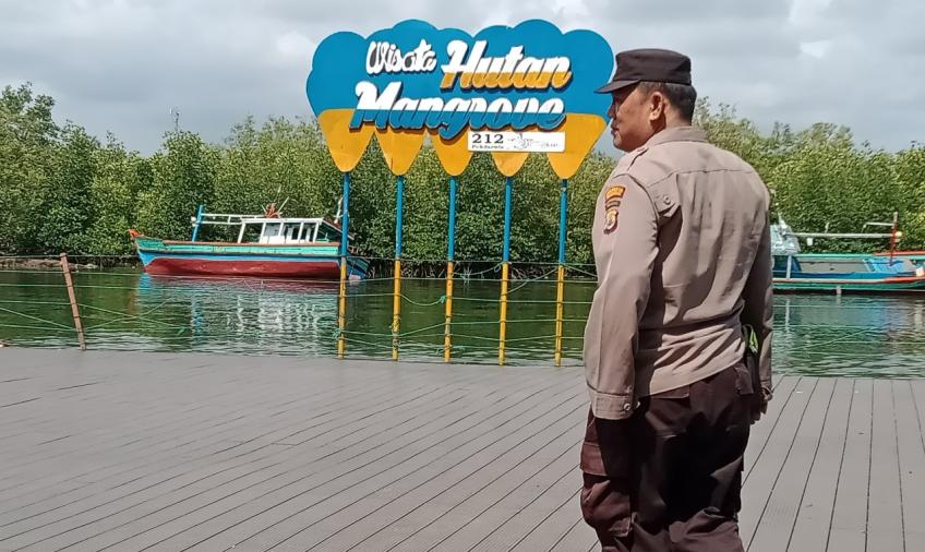 Pasca Libur Lebaran, Personel Polsek KSKP Pulau Baai Patroli KRYD di Objek Wisata 