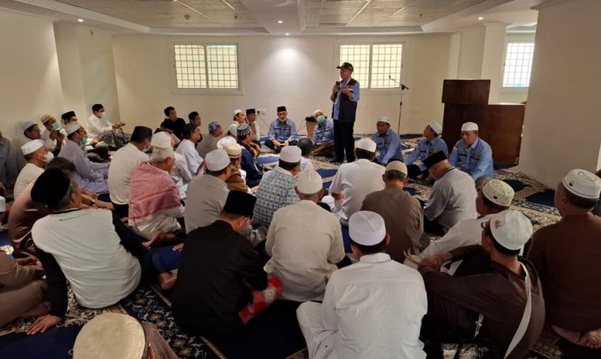 Kakanwil Kemenag Bengkulu Imbau Jemaah Jaga Kesehatan dan Perbanyak Doa