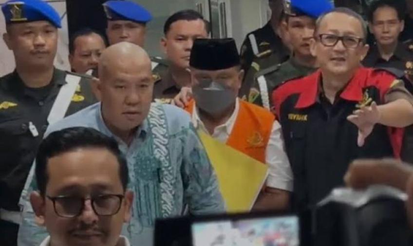 Kejati Tetapkan Mantan Wali Kota Bengkulu Ahmad Kanedi Tersangka Korupsi Mega Mall. (inspirasinews.co.id)