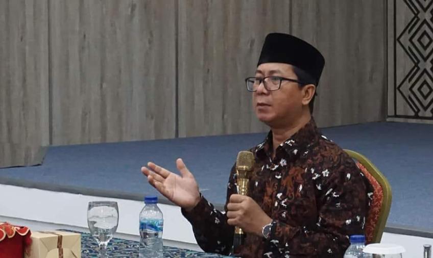 Ustadz Junaidi Hamsyah.