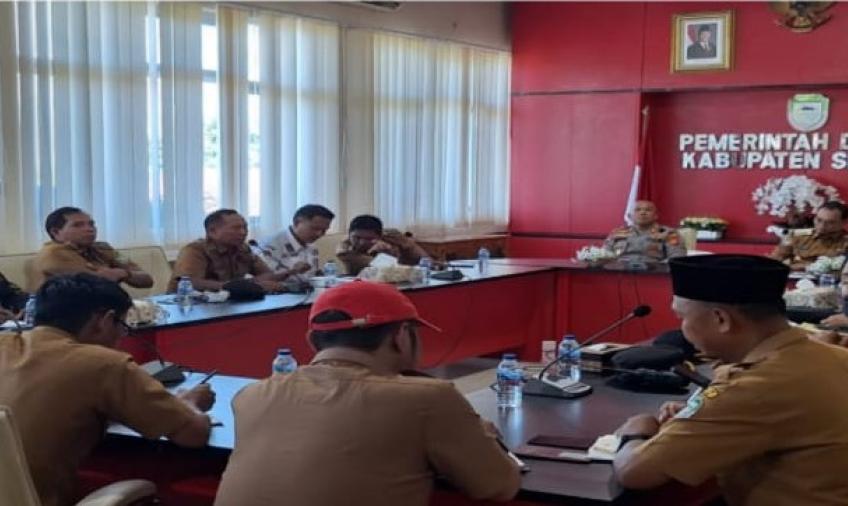 Ratusan Kepala Desa di Seluma Demo, Tuntut Gaji Enam Bulan yang Belum Dibayar