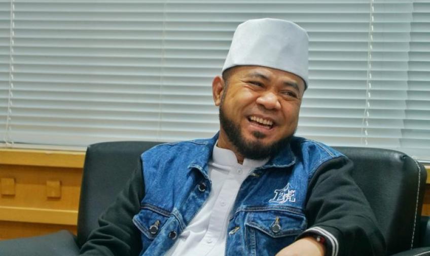 Gubernur Bengkulu Helmi Hasan.