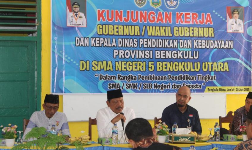 Wagub Bengkulu Mian saat kunjungan kerja ke SMAN 5 Bengkulu Utara