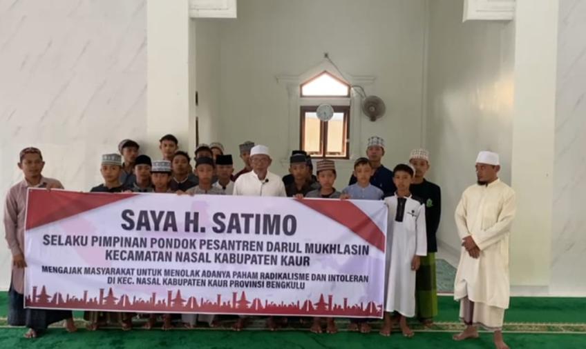 Pimpinan Ponpes Darul Mukhlasin Ajak Masyarakat Tolak Paham Radikalisme dan Intoleransi di Kaur